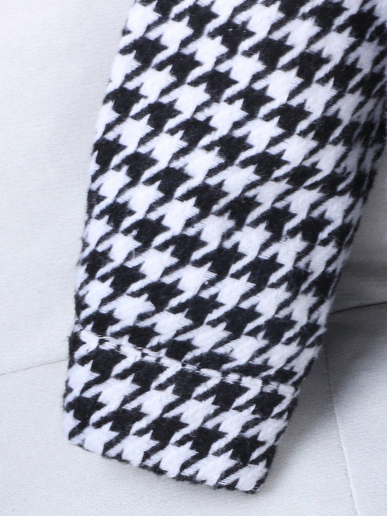 Playful Pals Boy Clothing Set – Stylish Houndstooth Print Shacket + Matching Black Pants, Elegant Casual Outfit for Spring & Autumn