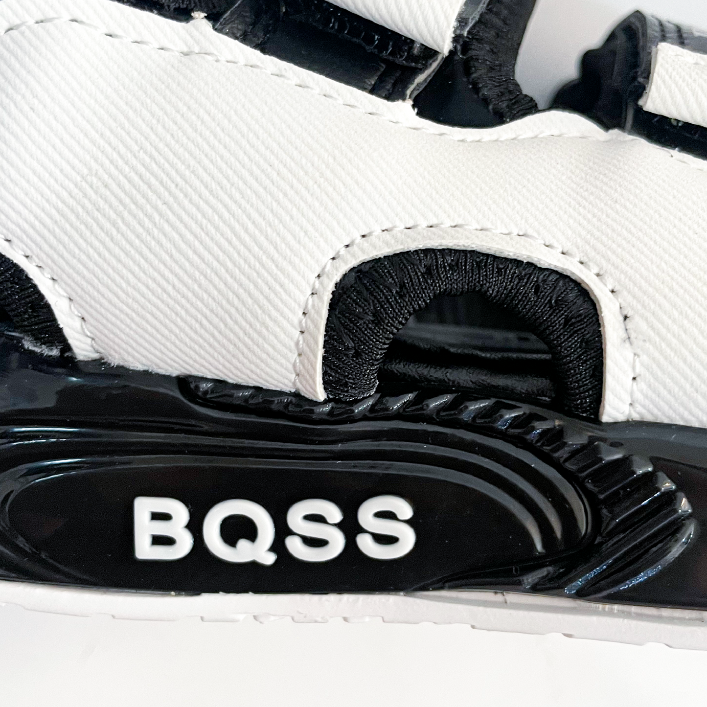 Modern Sporty Kids’ Sandals – Breathable, Adjustable, All-Day Comfort