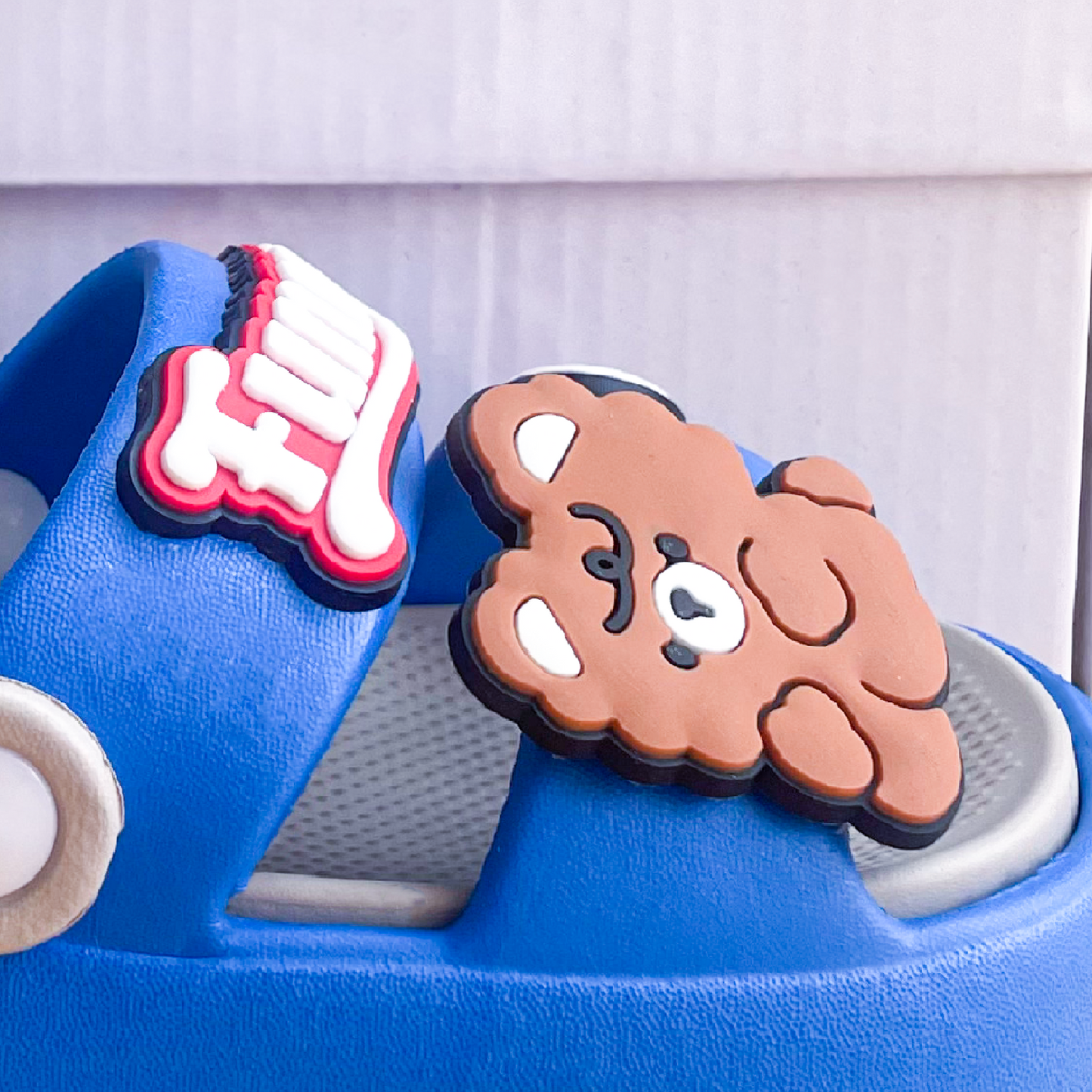 Lightweight Kids’ Summer Sandals – Non-Slip, Colorful & Comfortable