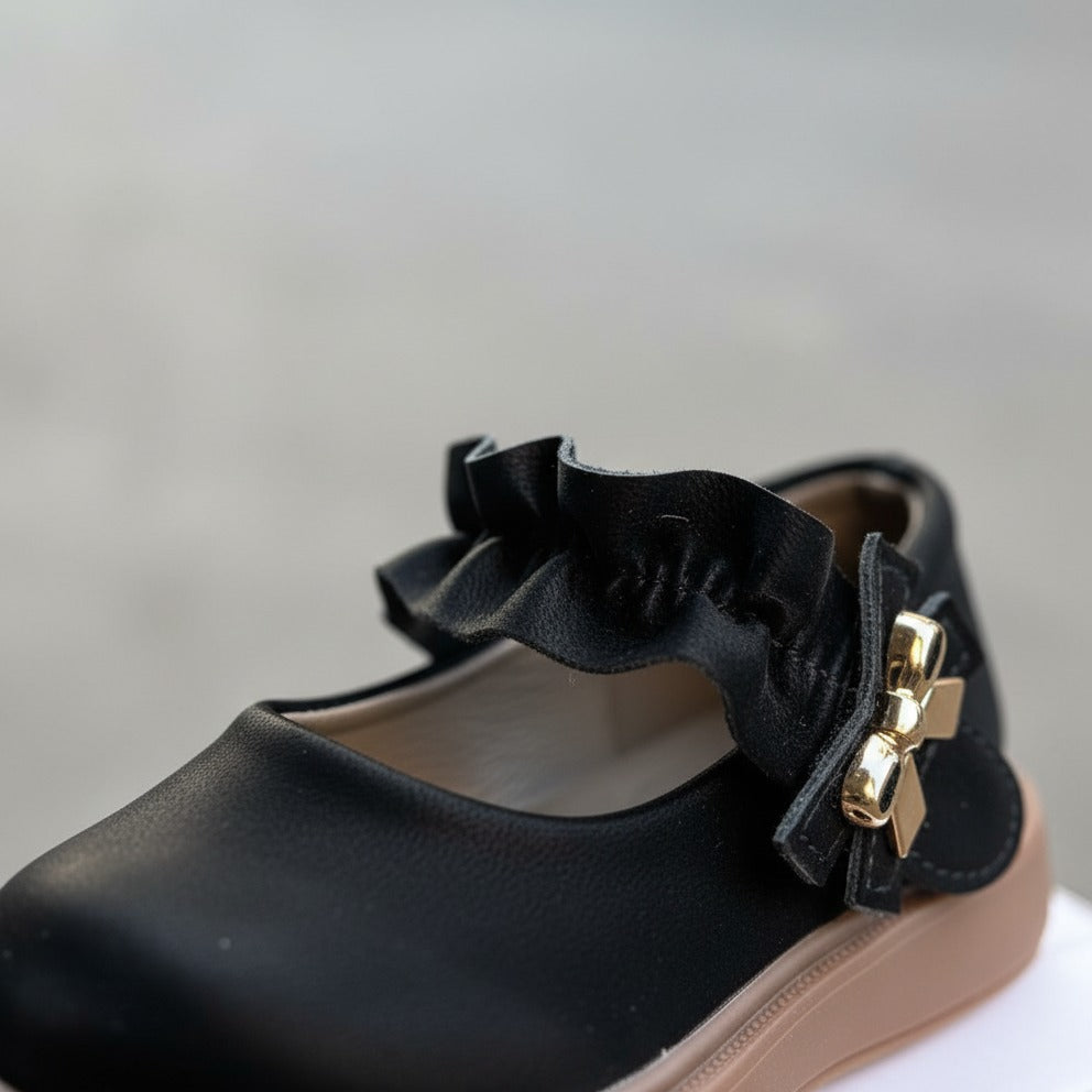 Elegant Girls' Shoes with Bow and Soft Leather - Suitable for School and Occasions