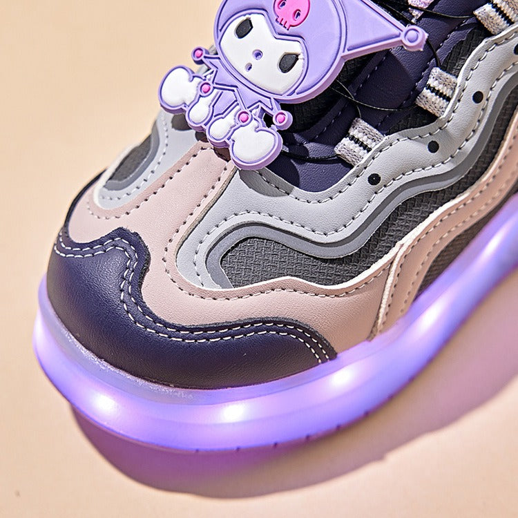 Kids' Light-Up Sneakers with Retractable Wheels - Fashionable Design with LED Light