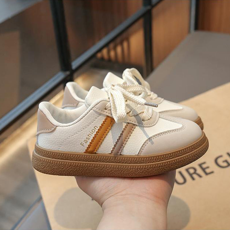Baskets coréennes élégantes et tendance pour enfants – Parfaites pour les garçons et les filles | Chaussures de printemps minimalistes et de qualité