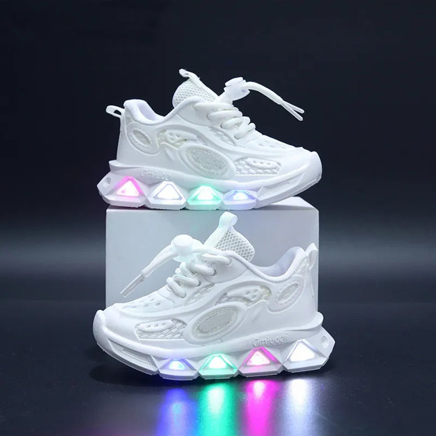 ShineBright LED Light-Up Shoes: Stylish, Comfortable, and Fun for Kids!