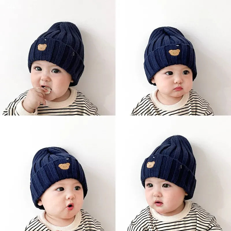 Adorable Bear Bliss : Bonnets en tricot doux de dessin animé mignon pour enfants - Mode confortable d'automne et d'hiver