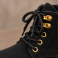 Bottines classiques à lacets pour enfant avec finition effet daim, cols rembourrés et semelles crantées à fort profil –pour les tenues de tous les jours et les sorties spéciales