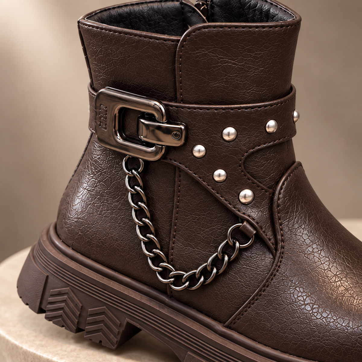 Bottes cheville à boucle et à chaîne pour filles
