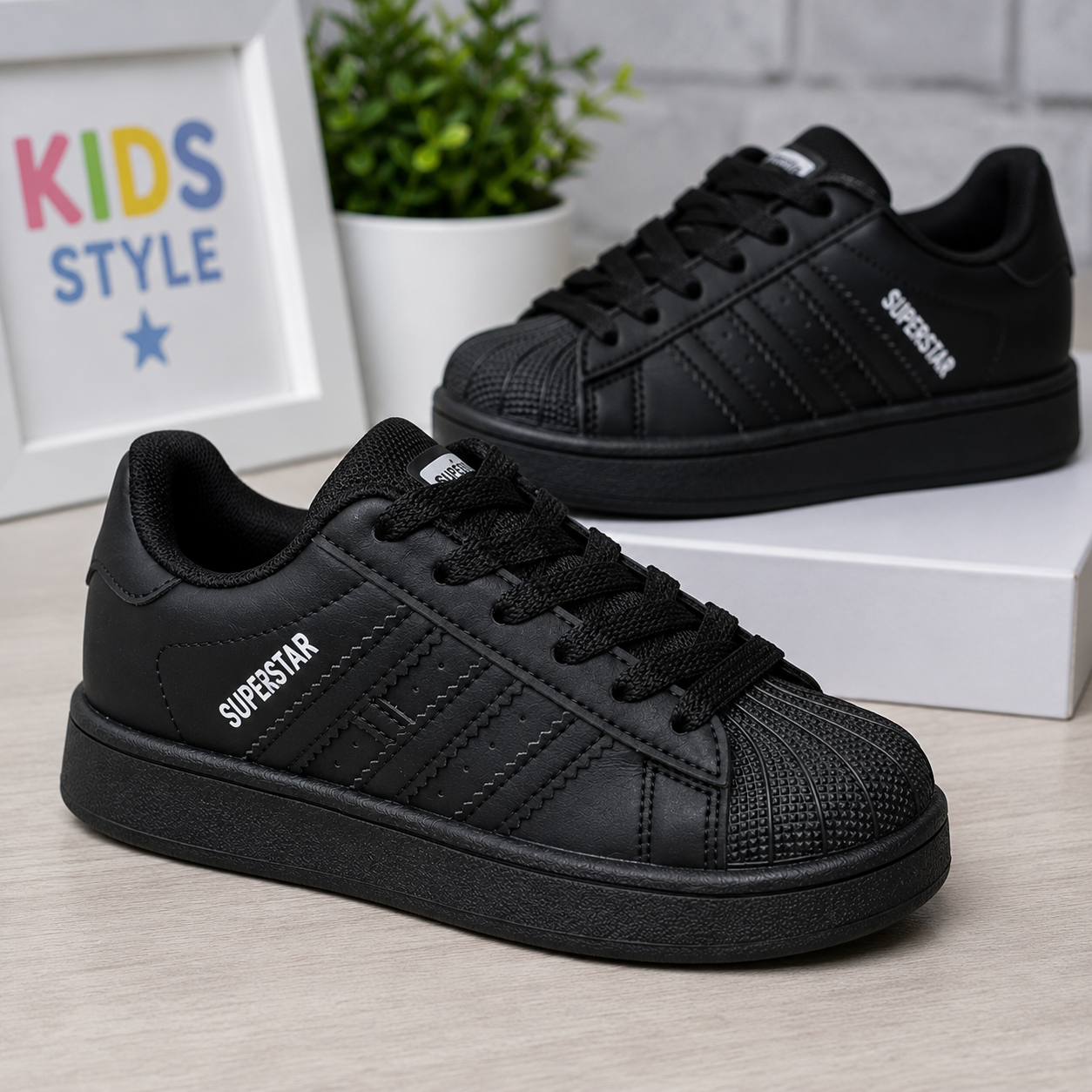 Baskets classiques à bout coquille pour enfants – Chaussures de sport décontractées à lacets pour garçons et filles Description du produit :