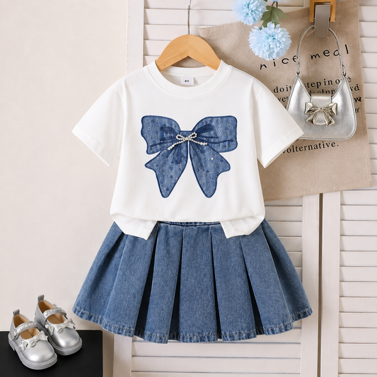 Ensemble 2 pièces t-shirt à imprimé nœud et jupe plissée en jean pour fille – Tenue décontractée et élégante pour l'été