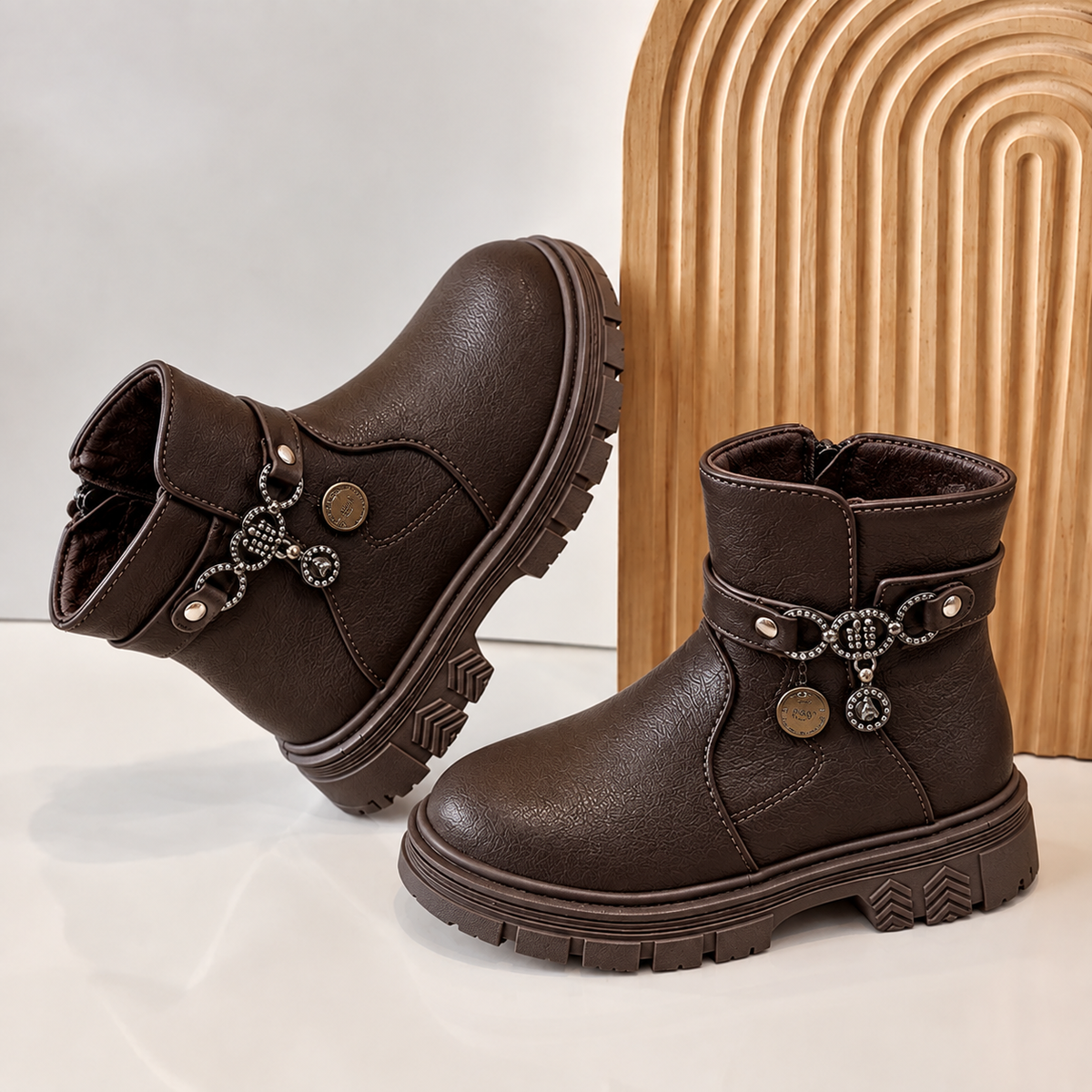 Bottines chics et charmantes pour filles – Le confort élégant pour les aventures du quotidien