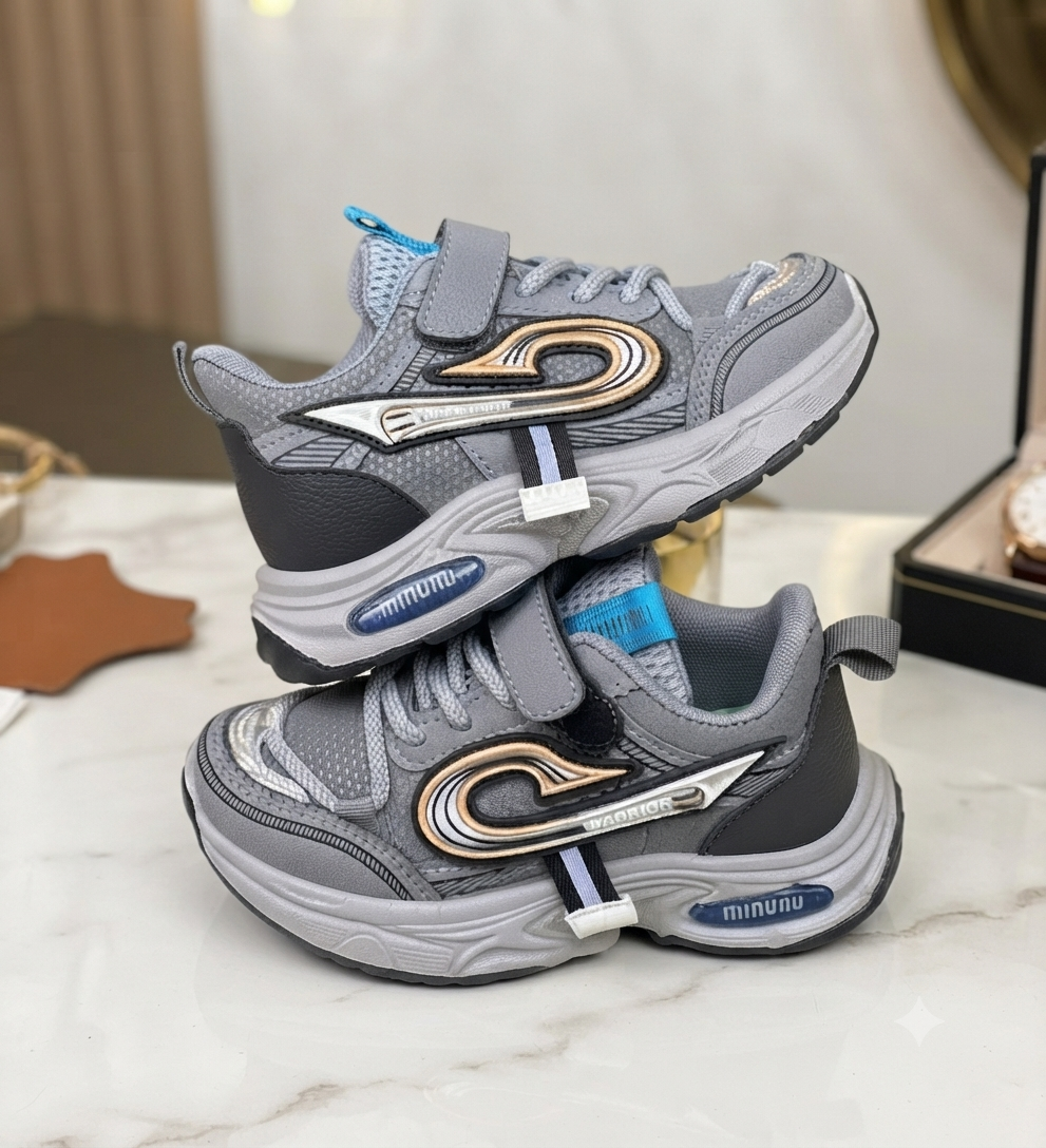 Kids’ Lightweight Casual Sneakers – Velcro & Lace-Up Design