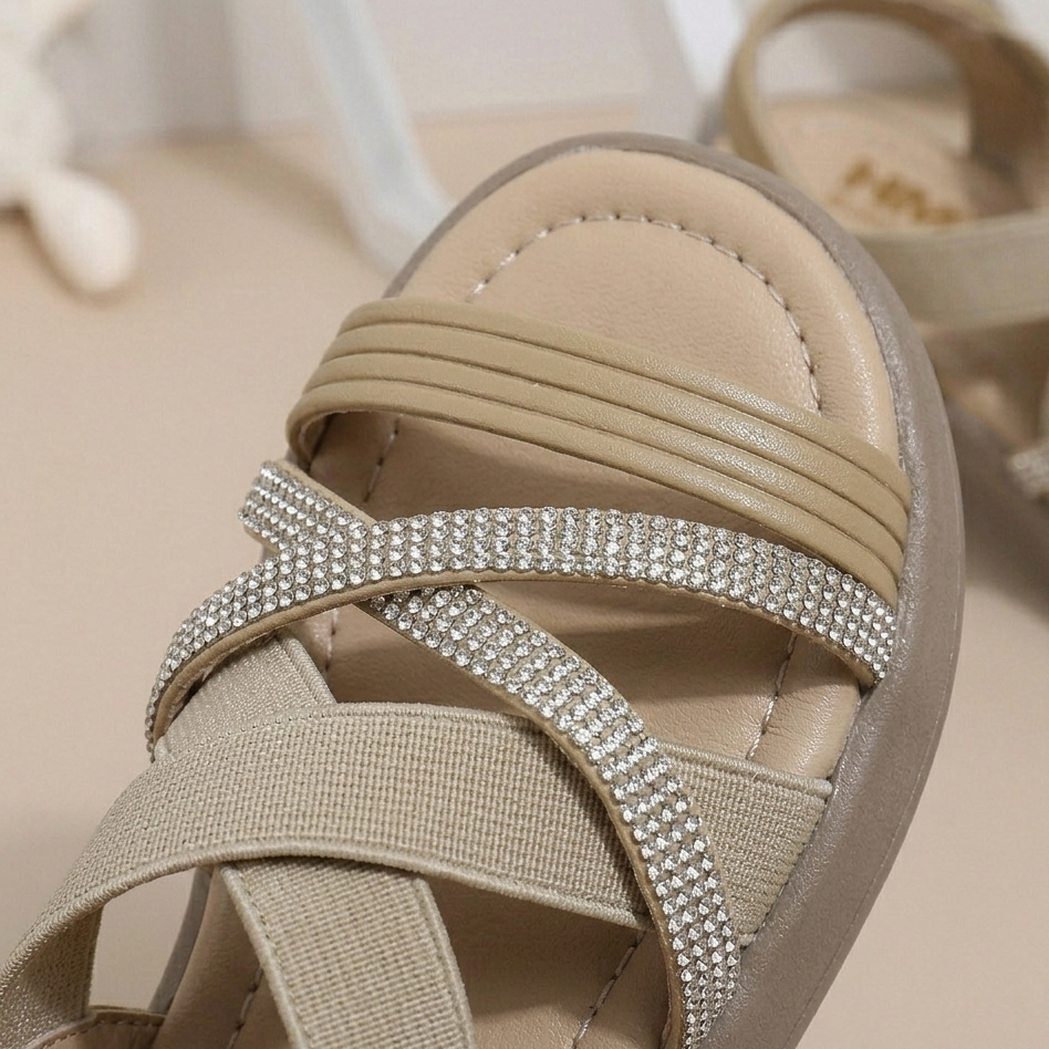 Sandales élégantes pour fille avec brides scintillantes – Chaussures d'été confortables et tendance