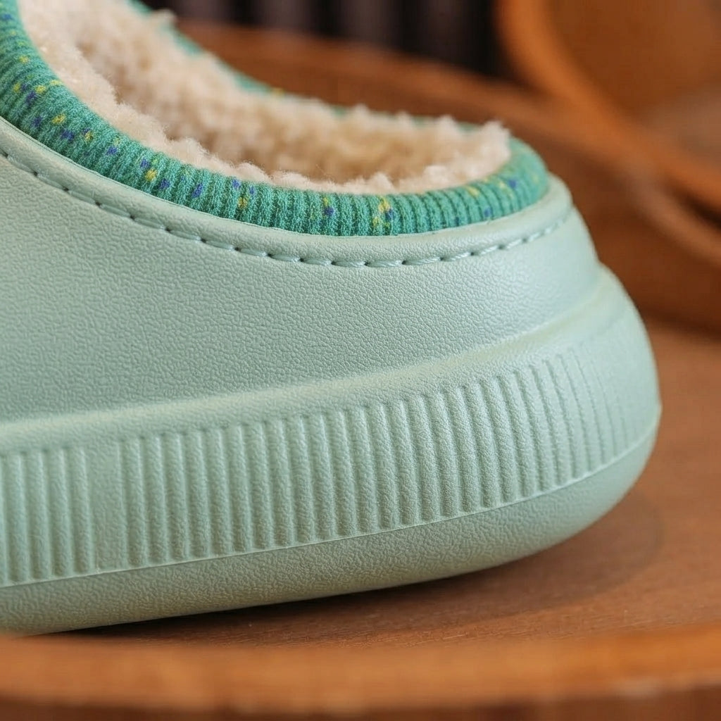 Snug & Cozy Kids Slippers: Perfect for Warm and Comfortable Feet