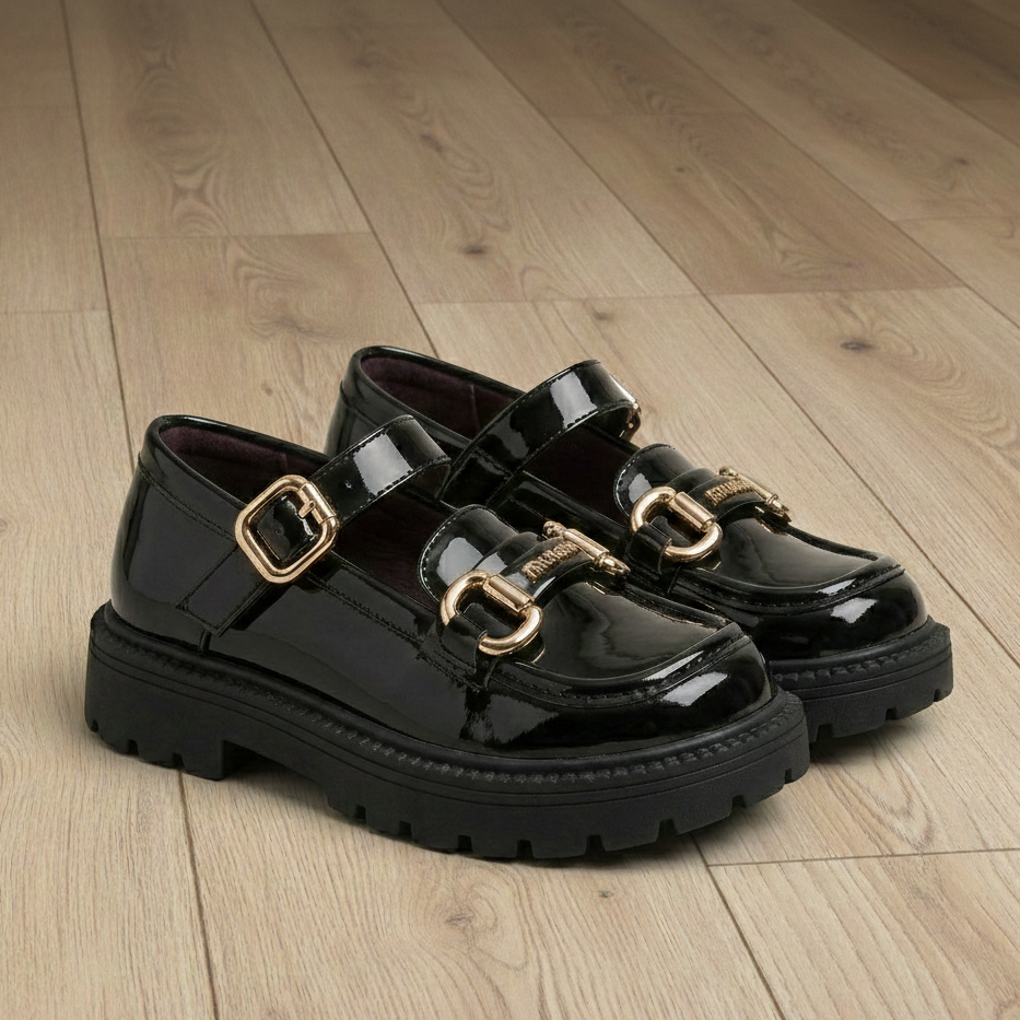 New Sleek and Stylish: Glossy Leather Shoes for Fashionable Girls