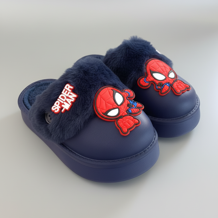 Boys' Spider-Man slippers: plush-lined warmth, closed-toe