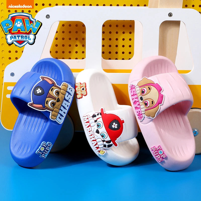 Sandales confortables Paw Patrol pour enfants : design de dessin animé mignon avec ajustement doux et confortable.