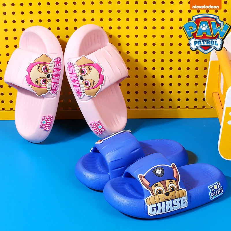 Sandales confortables Paw Patrol pour enfants : design de dessin animé mignon avec ajustement doux et confortable.