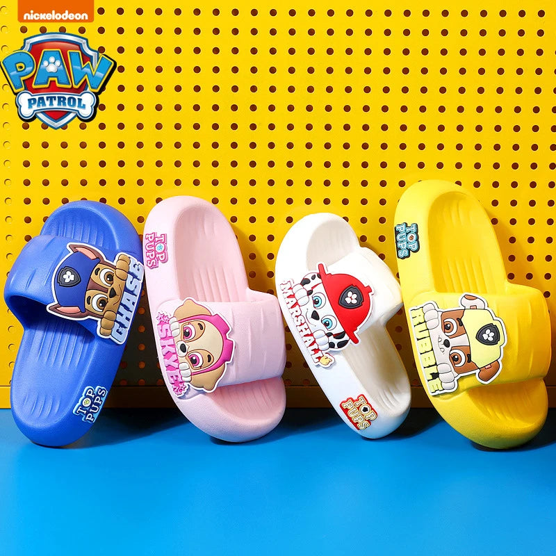 Sandales confortables Paw Patrol pour enfants : design de dessin animé mignon avec ajustement doux et confortable.