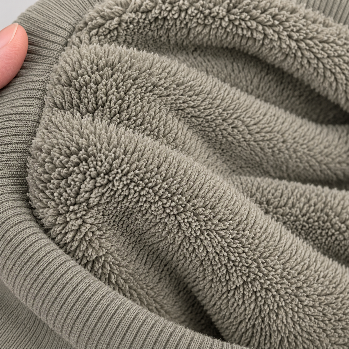 Ensemble d’hiver douillet en maille côtelée pour filles – Pull doux à col montant & pantalon évasé avec bordure en fausse fourrure pelucheuse