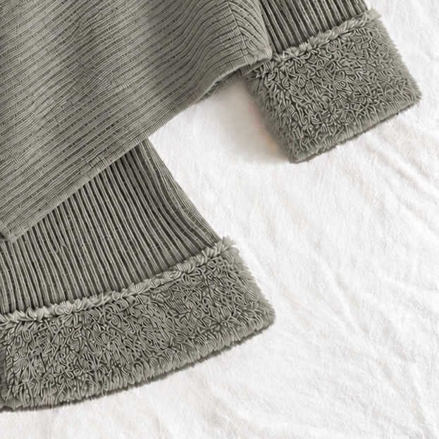 Ensemble d’hiver douillet en maille côtelée pour filles – Pull doux à col montant & pantalon évasé avec bordure en fausse fourrure pelucheuse