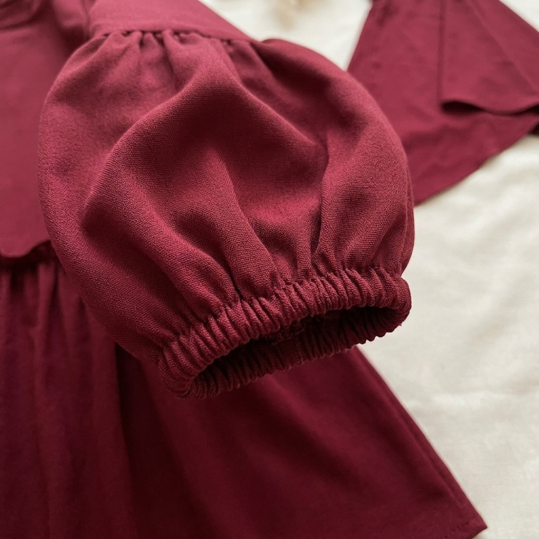 Elegant Modest Girls’ Abaya Dress with Matching Hijab – Soft Flowing Design