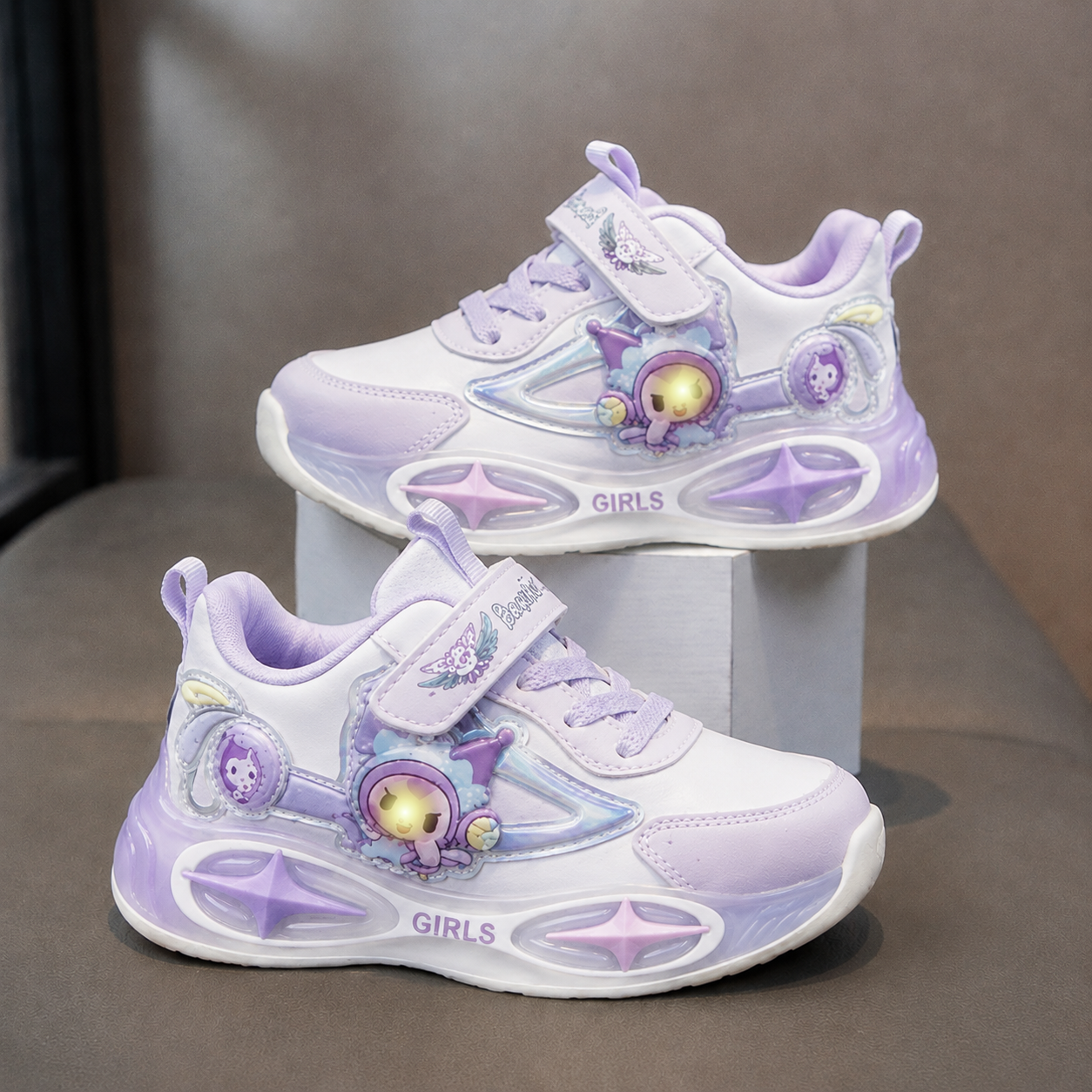 ✨ Baskets lumineuses pour filles avec une touche de magie !