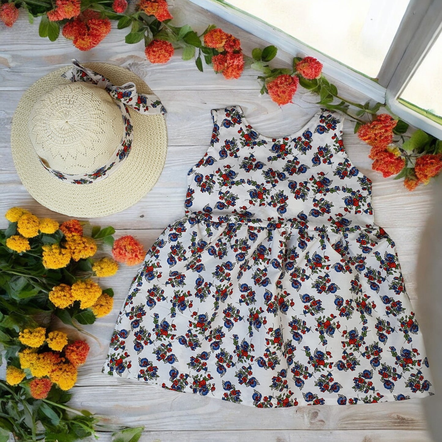 Robe bouffante à imprimé fleuri pour bébé fille, adorable et douce, avec nœud et chapeau - Tenue de plage et de vacances pour tout-petits