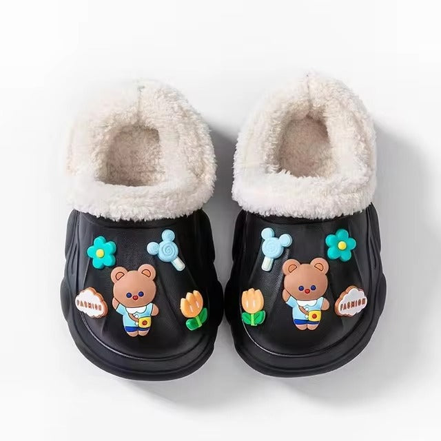 Chaussons d'intérieur imperméables pour enfants Chaussures d'hiver en vente Chaussures de dessin animé en coton doux pour enfants