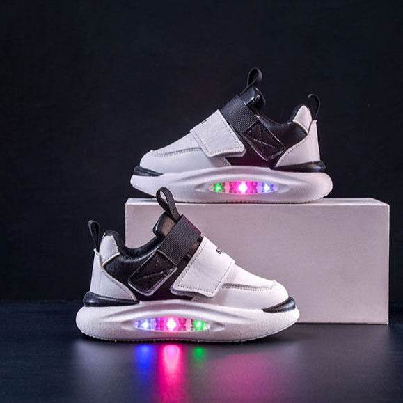 Baskets lumineuses à LED pour enfants - Confortables et à la mode pour courir et jouer