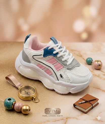 Kids LED Light-Up Sneakers – Breathable Mesh Sport Shoes with Flashing Lights for Boys & Girls