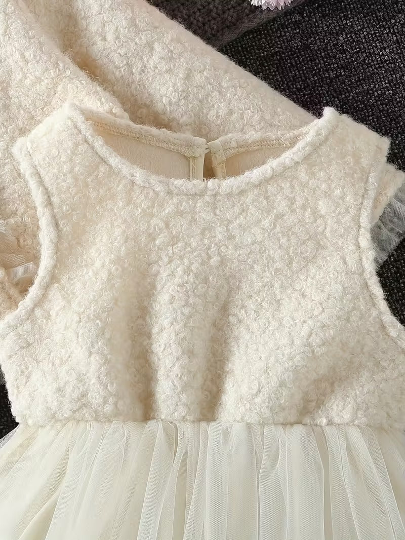 Ensemble robe élégante en tulle ivoire pour fille avec veste douce