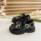 Nouvelles chaussures élégantes et stylées en cuir brillant pour les filles à la mode