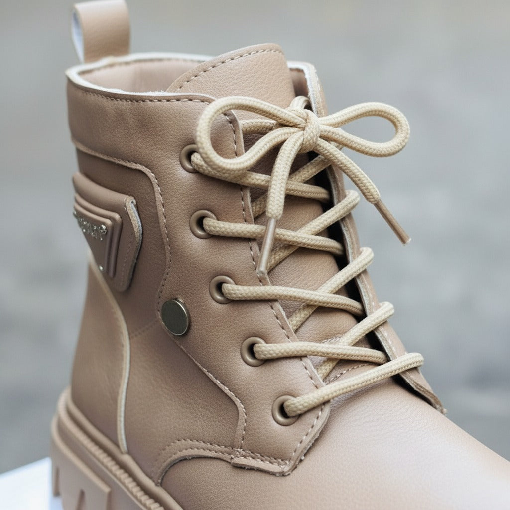 Girls' Lace‑Up Combat Boots with Lug Sole — Product image: 