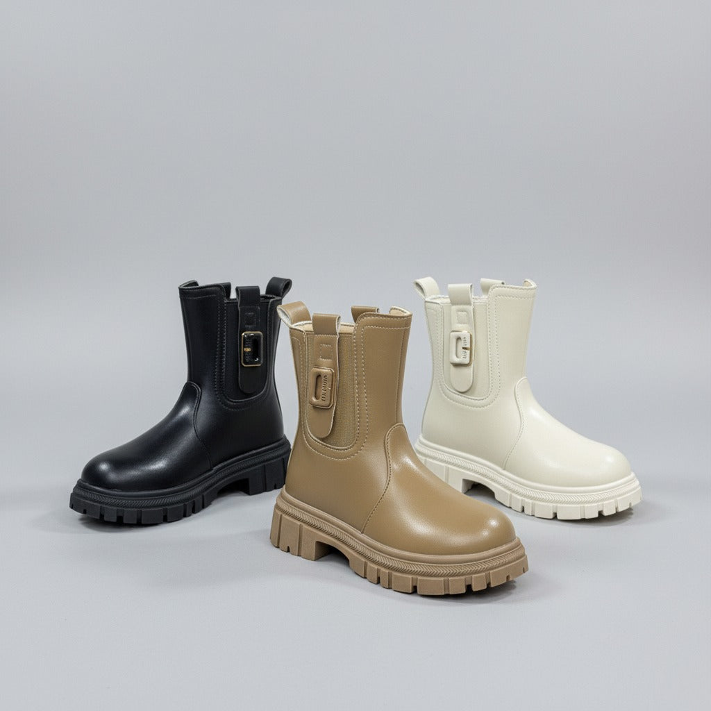 Girls' chunky lug-sole ankle boots — Product image: 
