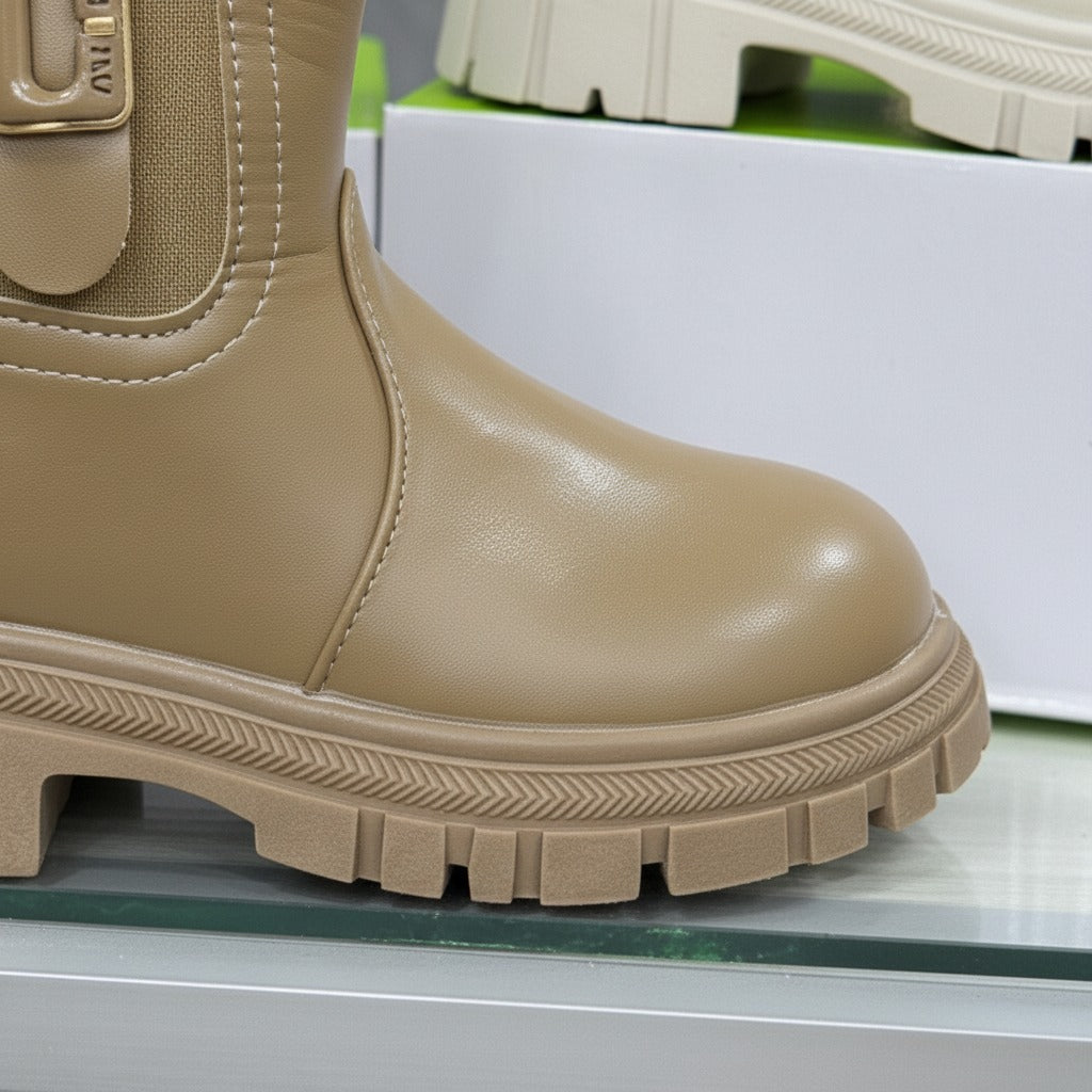 Girls' chunky lug-sole ankle boots — Product image: 