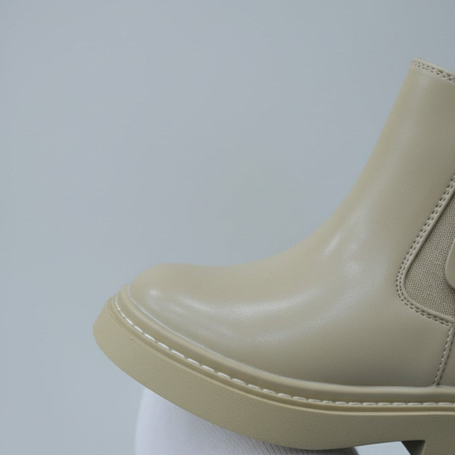 Girls’ chunky Chelsea ankle boots — Product image: 