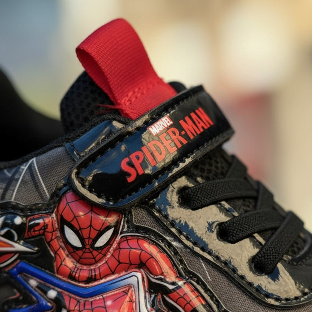 Baskets lumineuses Spider-Man pour enfants