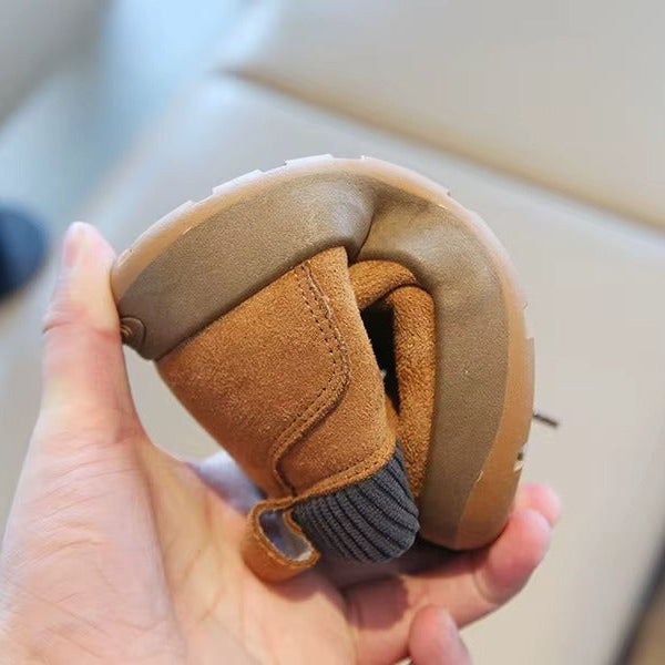 Baskets montantes décontractées pour enfants – Élégantes, confortables et parfaites pour les aventures du quotidien 👟