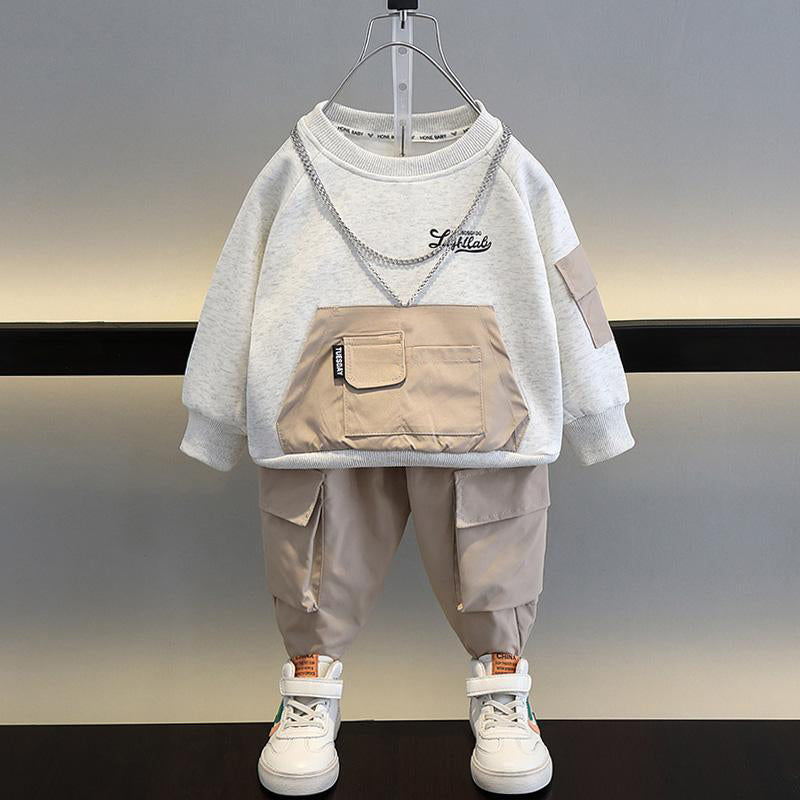 Stylish boys' set with elegent print - comfort and elegance for every day!