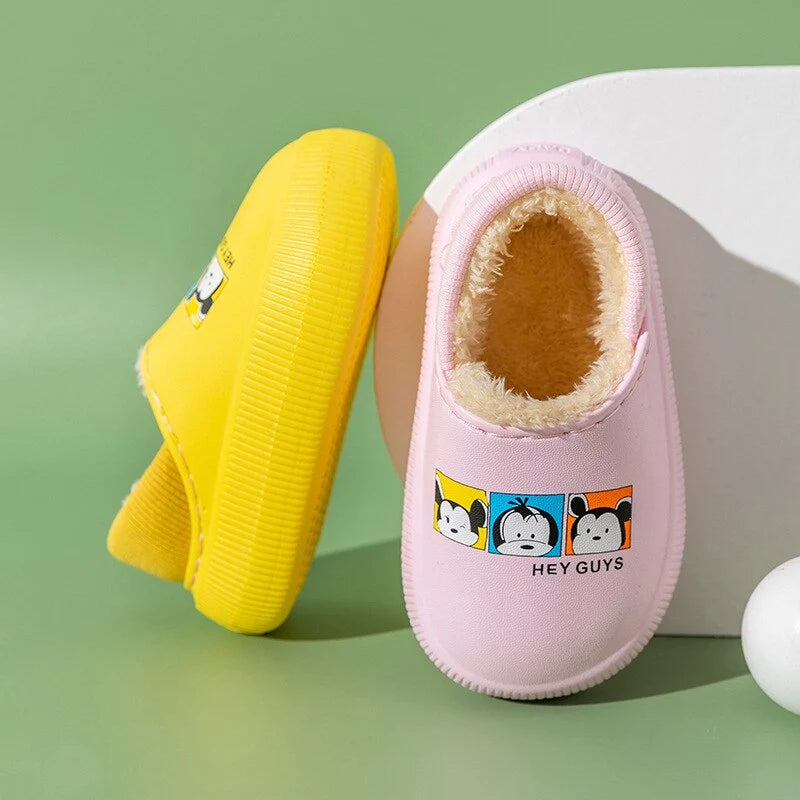 Chaussons douillets et confortables pour enfants : parfaits pour des pieds chauds et confortables