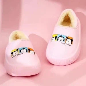 Chaussons douillets et confortables pour enfants : parfaits pour des pieds chauds et confortables